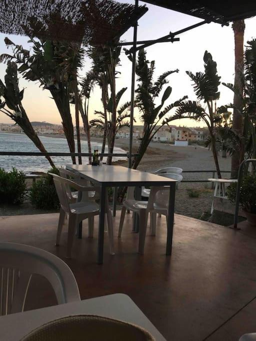 Superbe Appartement Avec Piscine A 800M De La Mer Bahia de Casares Екстер'єр фото
