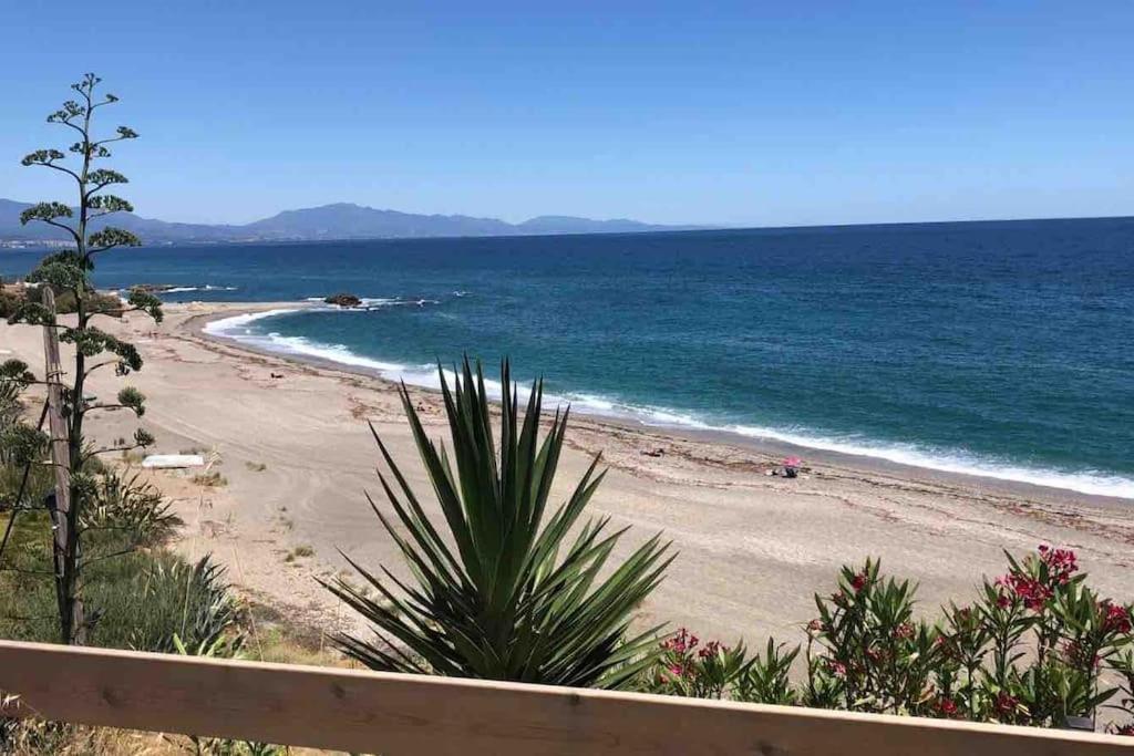 Superbe Appartement Avec Piscine A 800M De La Mer Bahia de Casares Екстер'єр фото